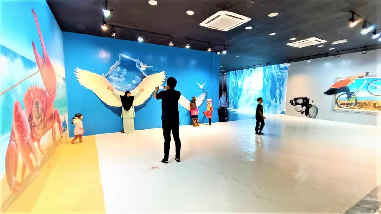 Melaka Town Area Top 1 Family Lovers Water Themepark Suites By Ggm Exterior photo